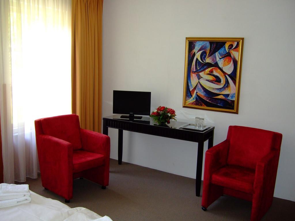 Beek-Ubbergen Hotel Musschenberg الغرفة الصورة