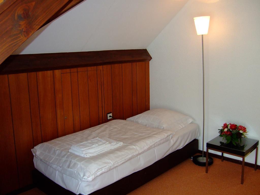 Beek-Ubbergen Hotel Musschenberg الغرفة الصورة