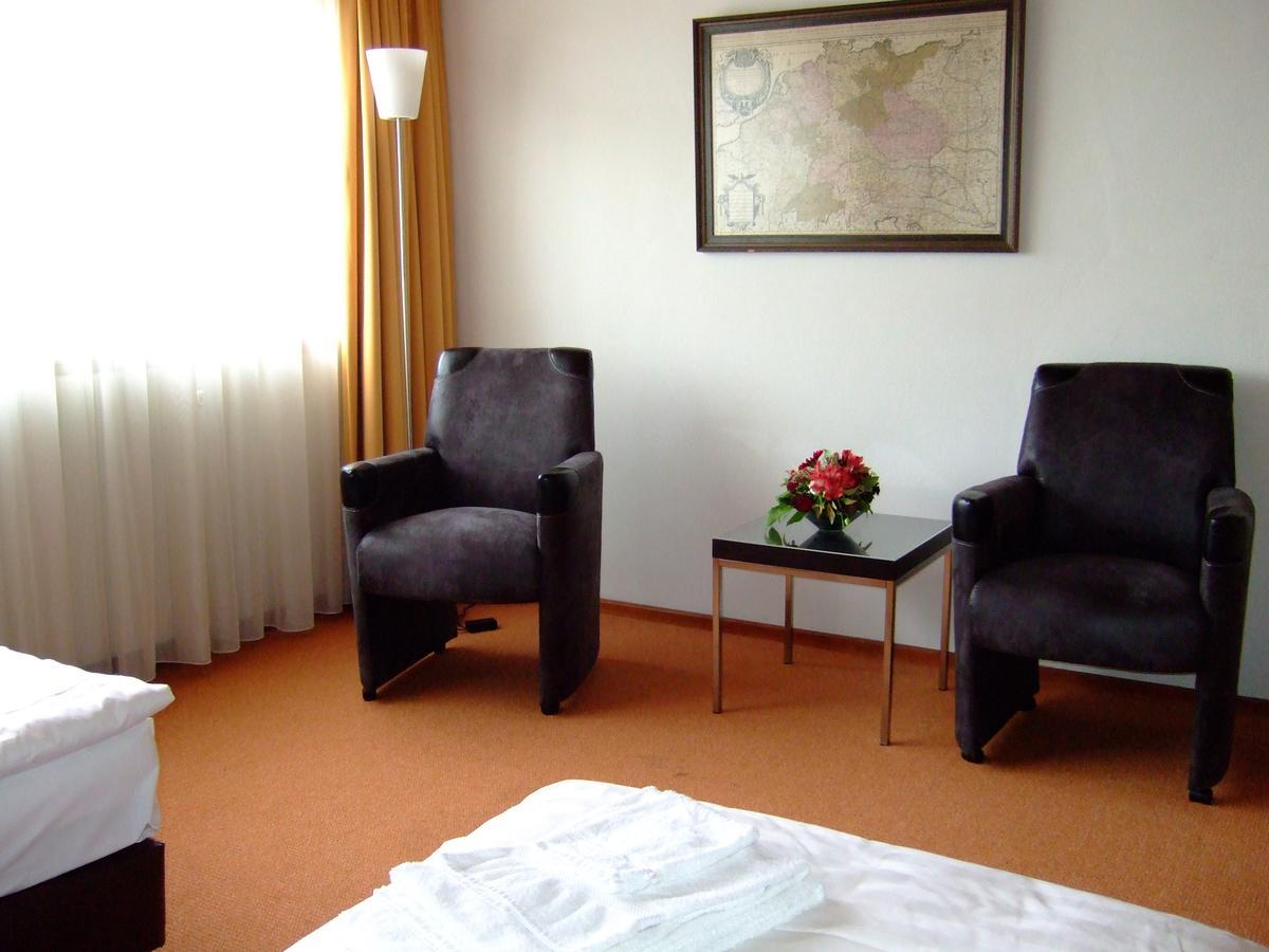 Beek-Ubbergen Hotel Musschenberg الغرفة الصورة